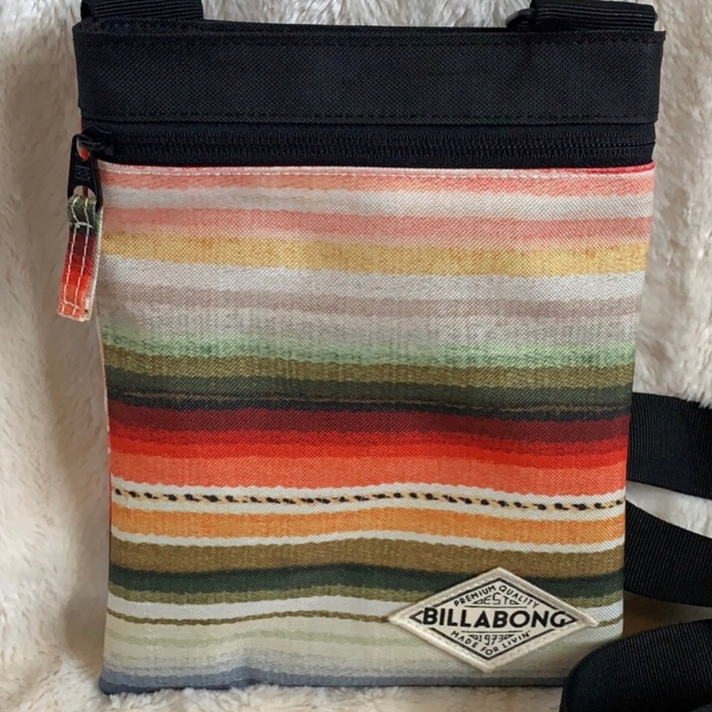 Billabong crossbody purse